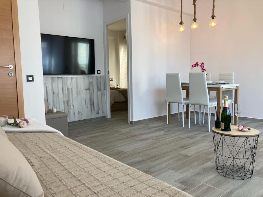 Coqueto apartamento de Playa con Piscina y Terraza Valencia Exterior foto